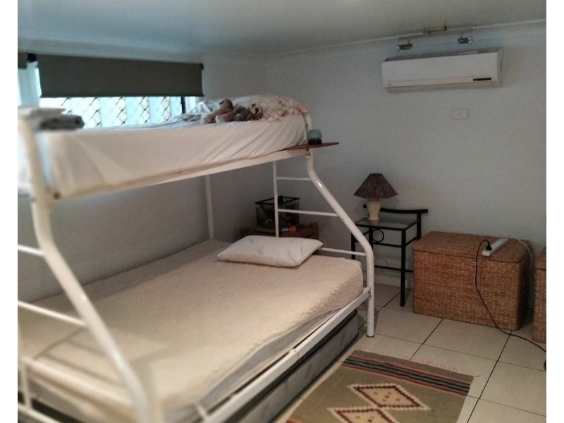 15 Dudley Road, Proserpine QLD 4800