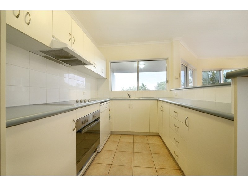 16/12 Eshelby Drive, Cannonvale QLD 4802