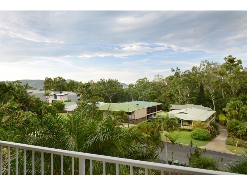 16/12 Eshelby Drive, Cannonvale QLD 4802
