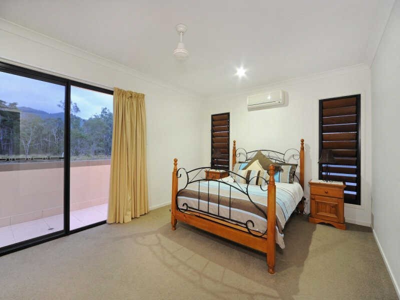 92 Abell Road, Cannonvale QLD 4802