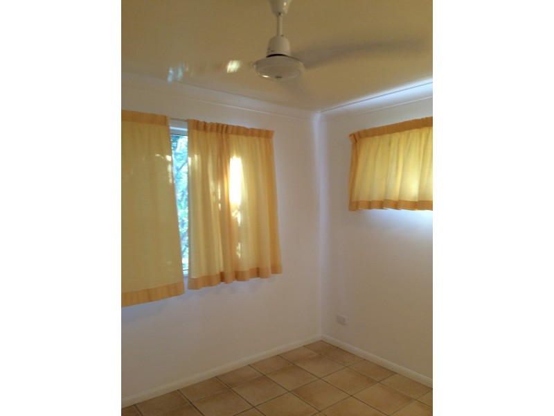 2/1 Braithwaite Court, Woodwark QLD 4802