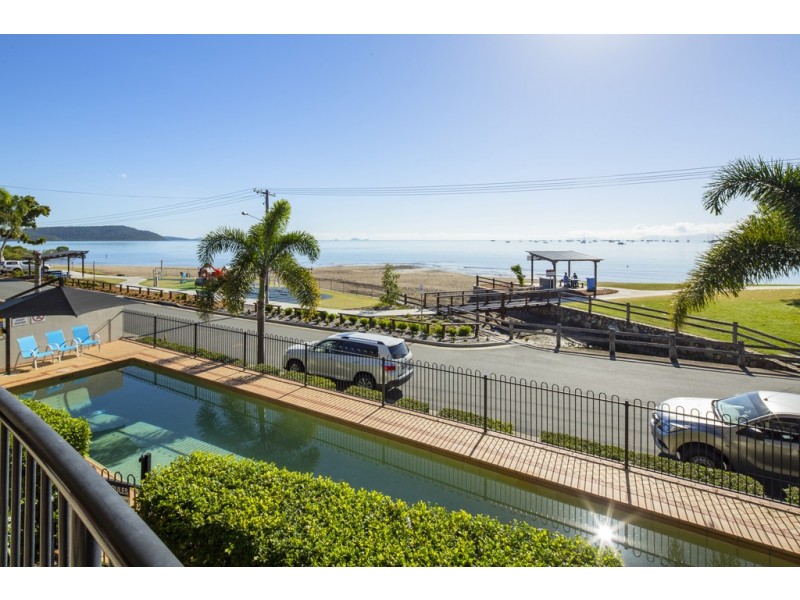 5/36 Coral Esplanade, Cannonvale QLD 4802