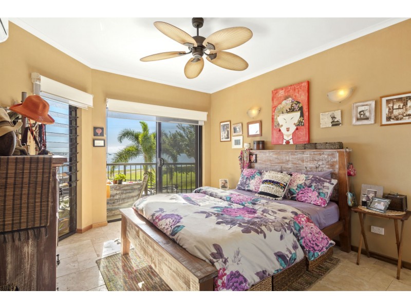 5/36 Coral Esplanade, Cannonvale QLD 4802