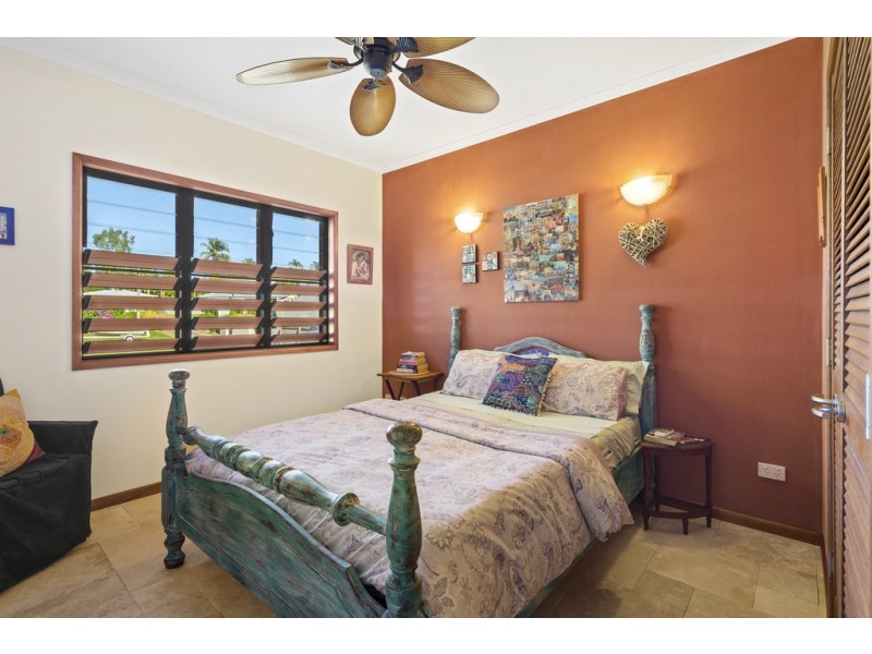 5/36 Coral Esplanade, Cannonvale QLD 4802