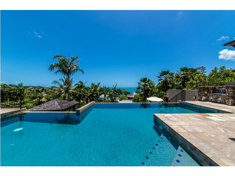 23/4 Golden Orchid Drive, Airlie Beach QLD 4802
