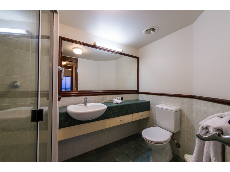 23/4 Golden Orchid Drive, Airlie Beach QLD 4802