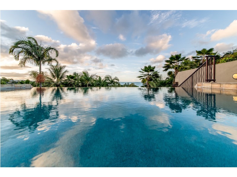 23/4 Golden Orchid Drive, Airlie Beach QLD 4802