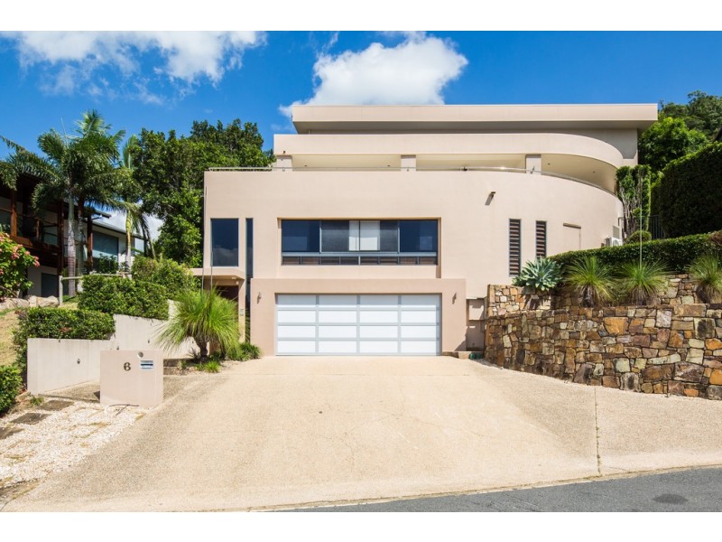6 Palm Drive, Cannonvale QLD 4802
