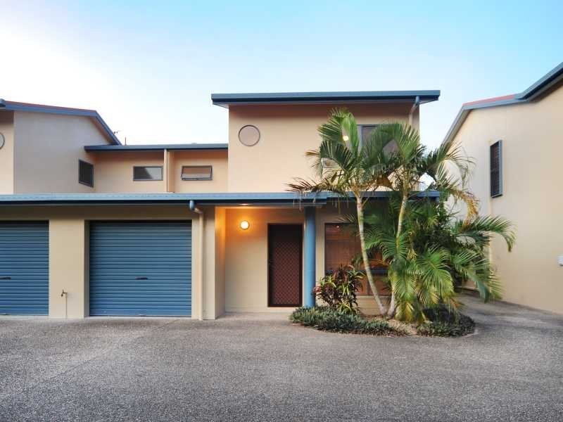 Unit 2/12 Erromango Drive, Jubilee Pocket QLD 4802