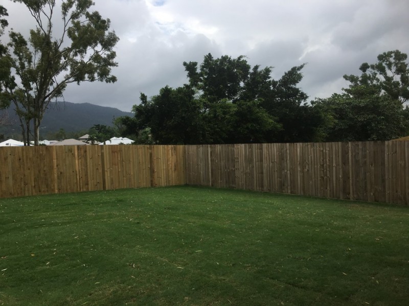 12A Jessamine Close, Cannonvale QLD 4802