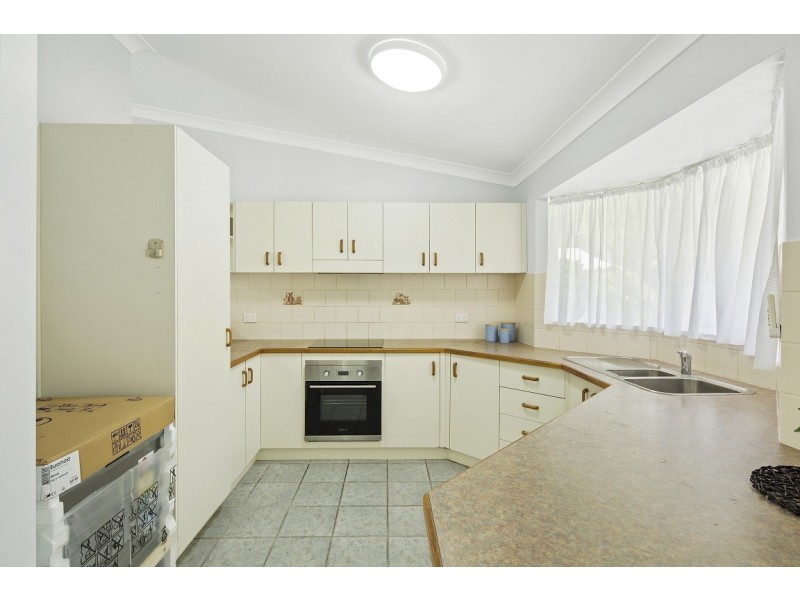16 Catherine Crescent, Jubilee Pocket QLD 4802