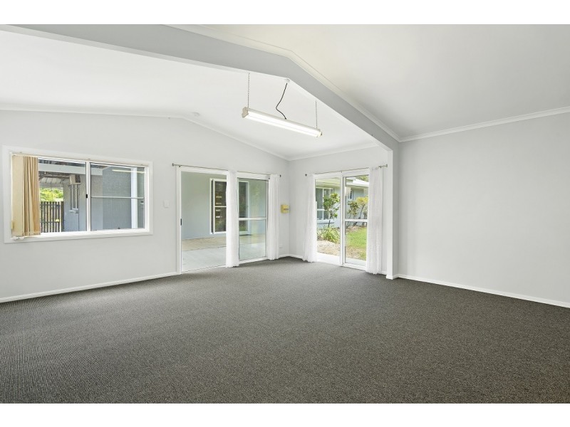 16 Catherine Crescent, Jubilee Pocket QLD 4802