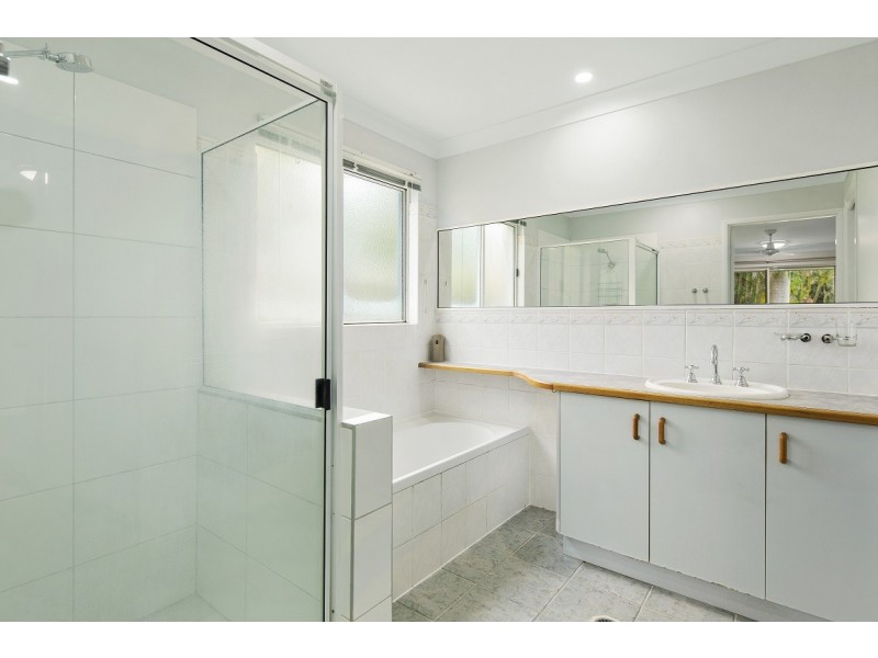 16 Catherine Crescent, Jubilee Pocket QLD 4802