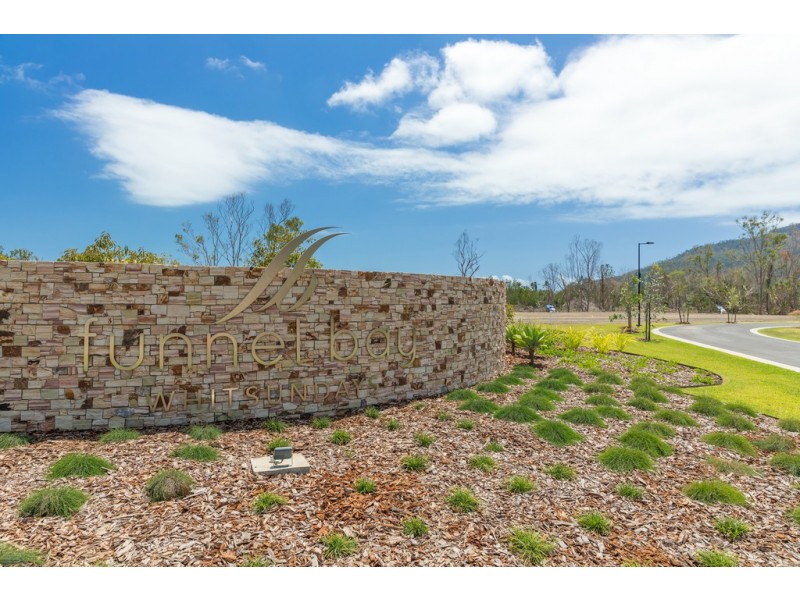 Lot 4 Beach Hut Lane, Funnel Bay, Flametree QLD 4802