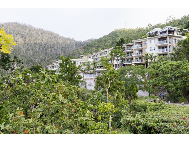 32/15 Flame Tree Court, Airlie Beach QLD 4802