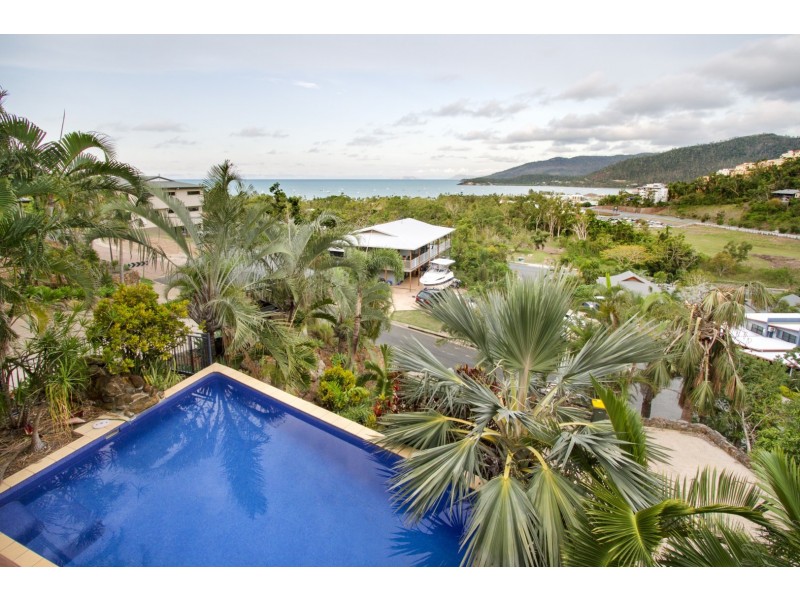 26 Nara Avenue, Airlie Beach QLD 4802