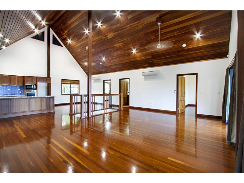 26 Nara Avenue, Airlie Beach QLD 4802