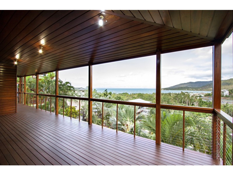 26 Nara Avenue, Airlie Beach QLD 4802