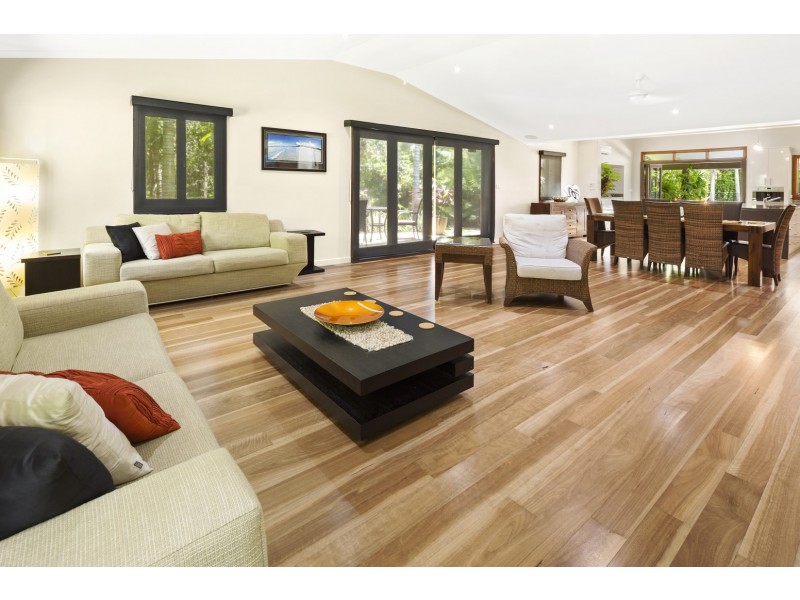 72 Timberland Road, Jubilee Pocket QLD 4802