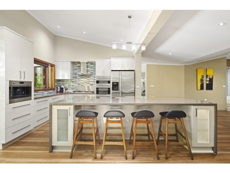 72 Timberland Road, Jubilee Pocket QLD 4802