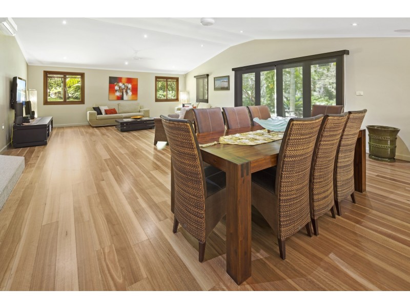 72 Timberland Road, Jubilee Pocket QLD 4802