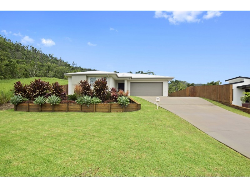 44 Twin Creek Court, Cannonvale QLD 4802