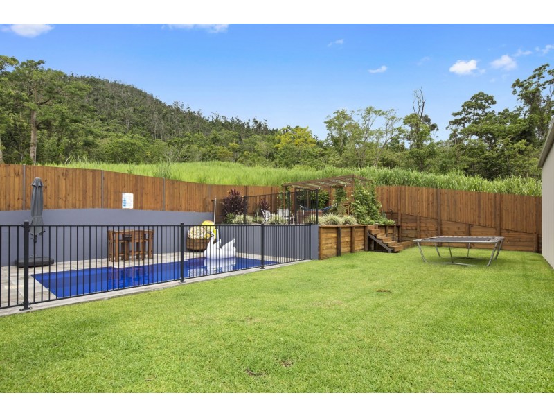 44 Twin Creek Court, Cannonvale QLD 4802