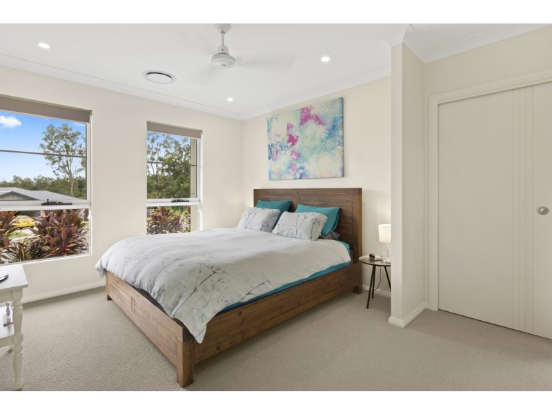 44 Twin Creek Court, Cannonvale QLD 4802