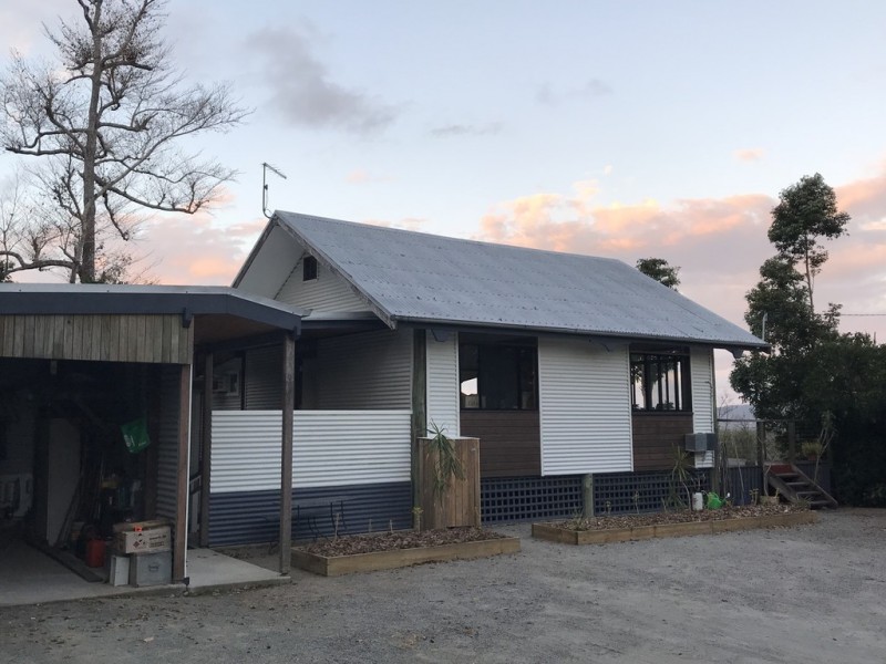 74 Moon Crescent, Sugarloaf QLD 4800