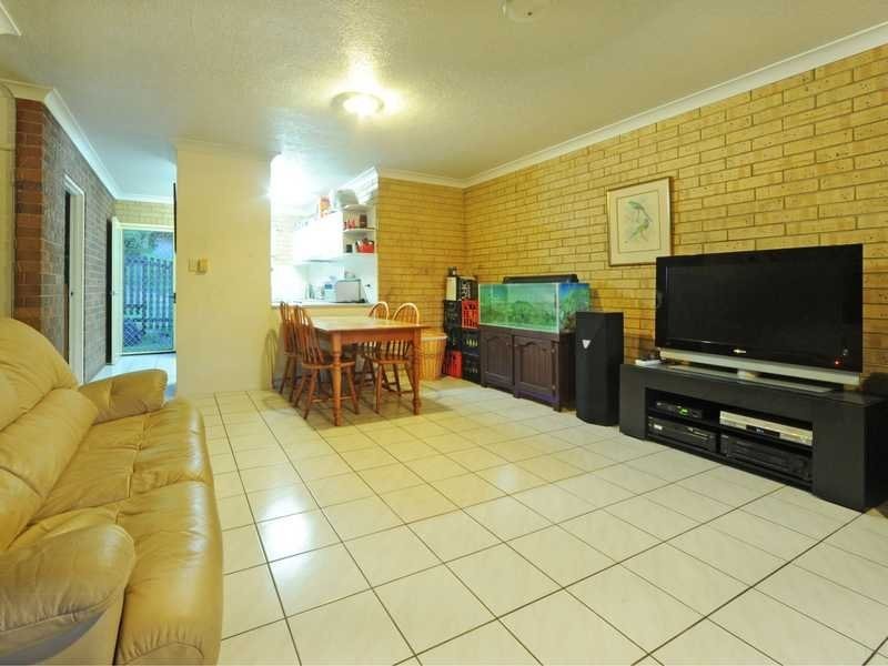 1 Adina Street, Cannonvale QLD 4802