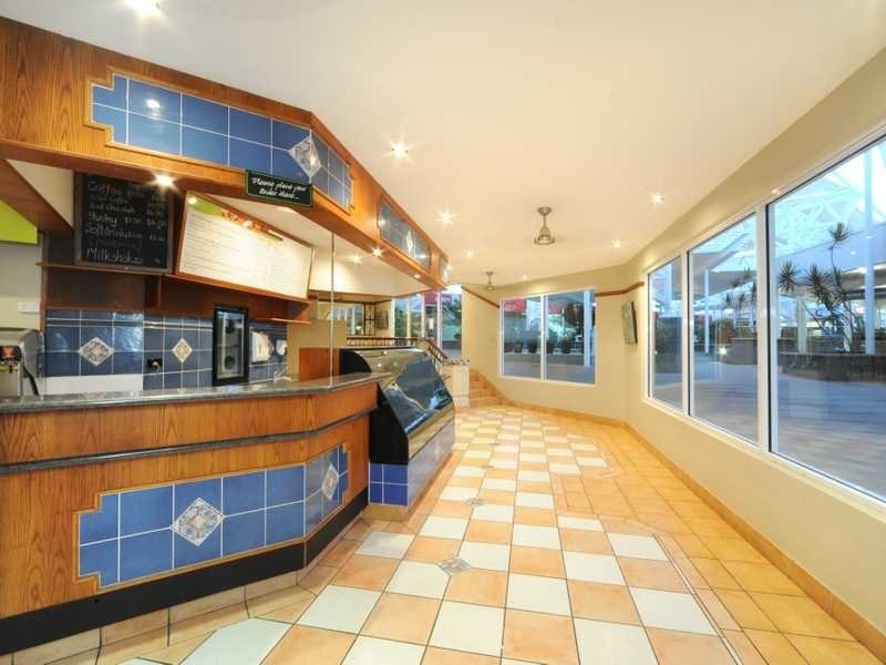 Shop 17 and 18 Whitsunday Shopping Centre, Shute Harbour Road, Cannonvale QLD 4802