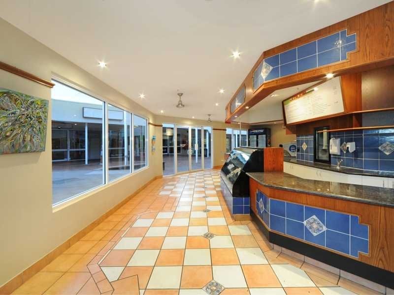 Shop 17 and 18 Whitsunday Shopping Centre, Shute Harbour Road, Cannonvale QLD 4802