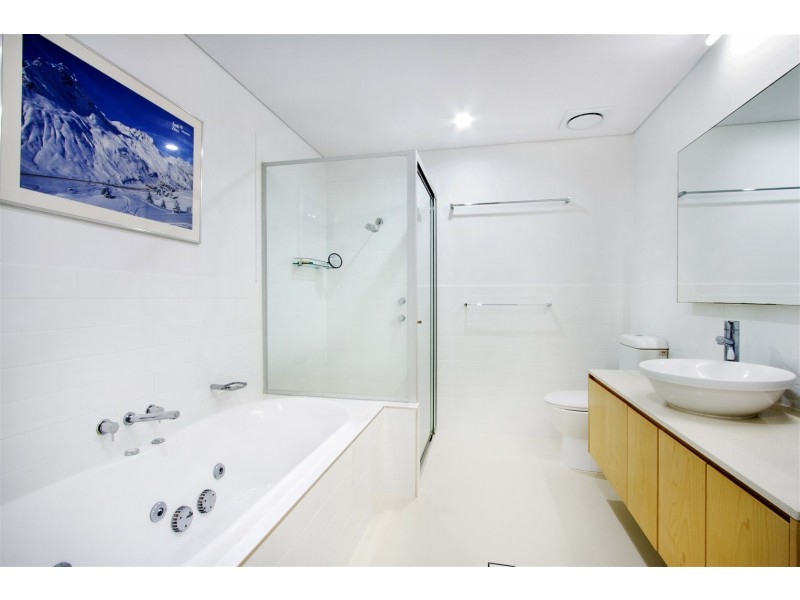 25/ 18-34 Raintree Place, Airlie Beach QLD 4802