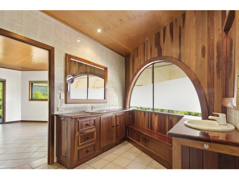 17 Mountain View, Woodwark QLD 4802