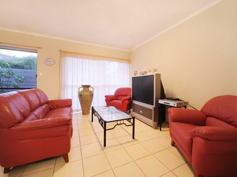 2/3 Maeva Street, Jubilee Pocket QLD 4802