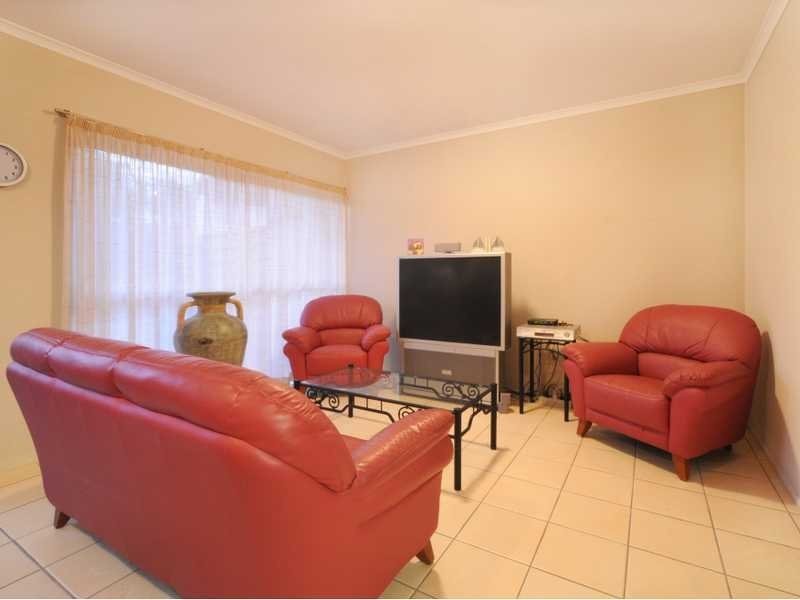 2/3 Maeva Street, Jubilee Pocket QLD 4802