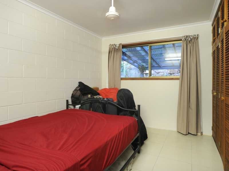 17 Wambiri Street, Cannonvale QLD 4802