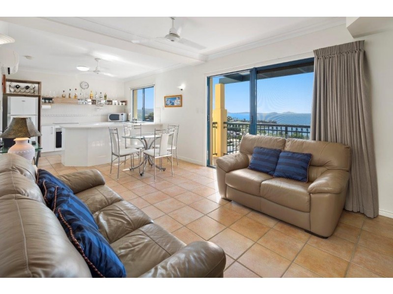 19/12 Golden Orchid Drive, Airlie Beach QLD 4802