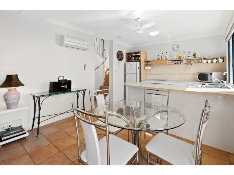 19/12 Golden Orchid Drive, Airlie Beach QLD 4802