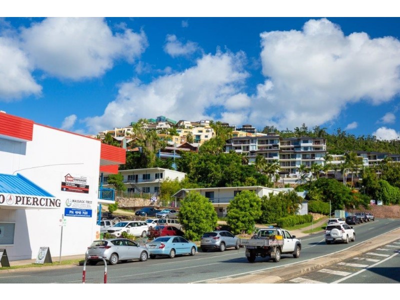 19/12 Golden Orchid Drive, Airlie Beach QLD 4802