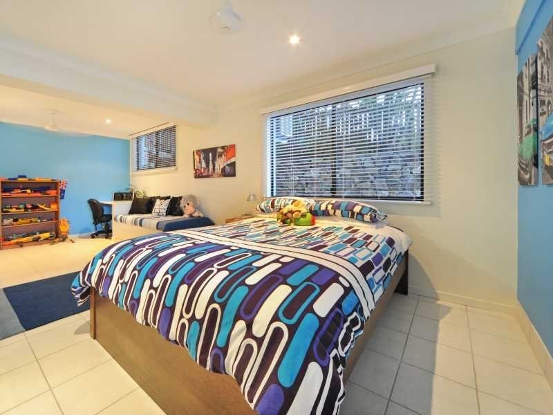 46 Harbour Avenue, Shute Harbour QLD 4802