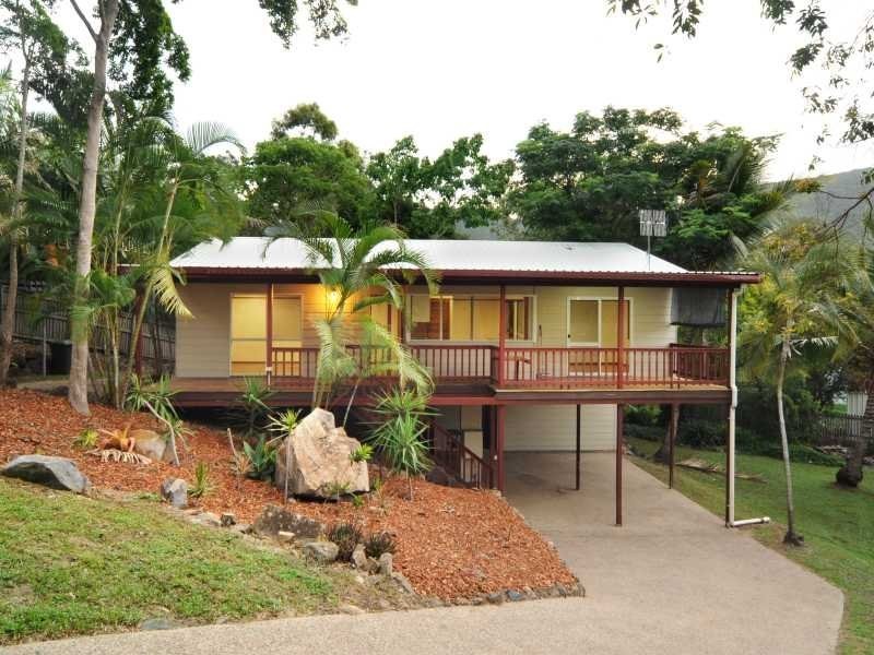 12 Sandpiper Crescent, Jubilee Pocket QLD 4802