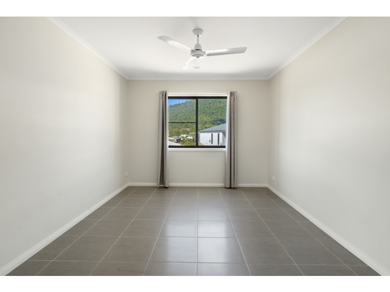 26 Abell Road, Cannonvale QLD 4802