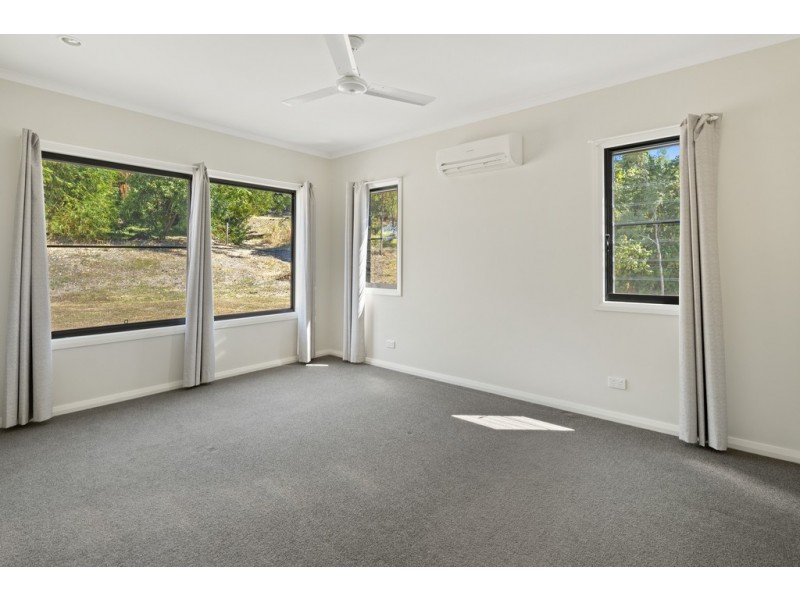 26 Abell Road, Cannonvale QLD 4802