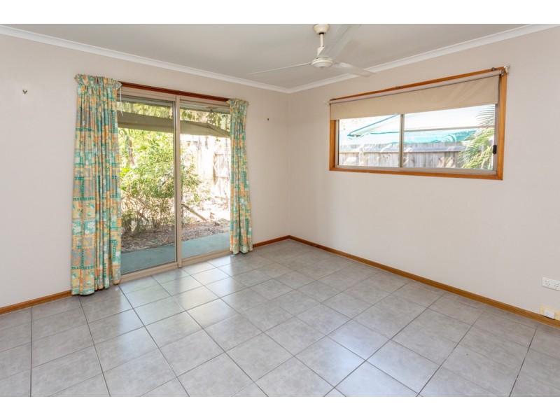 7 Grace Avenue, Cannonvale QLD 4802