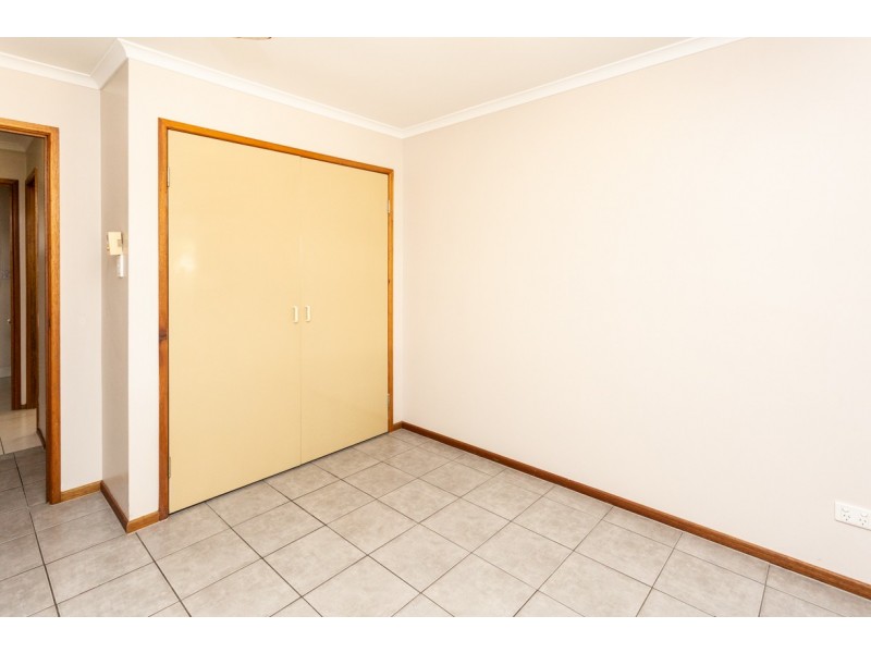 7 Grace Avenue, Cannonvale QLD 4802