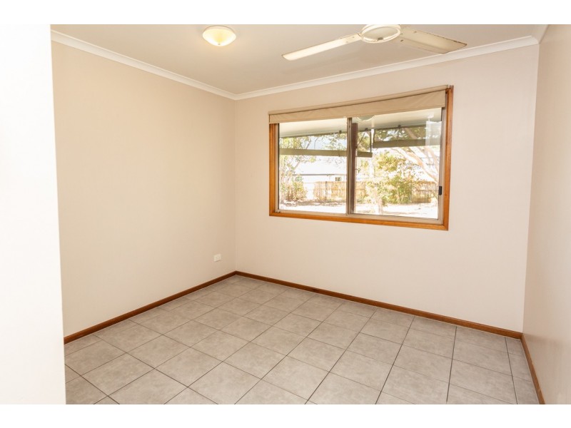 7 Grace Avenue, Cannonvale QLD 4802