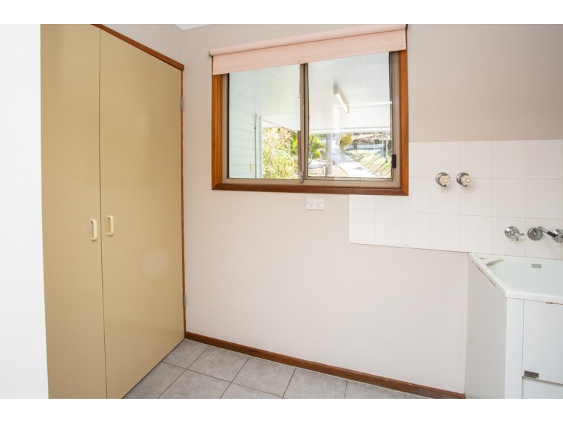 7 Grace Avenue, Cannonvale QLD 4802