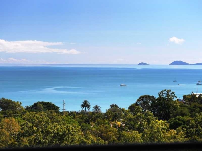 159/6 Eshelby Drive, Cannonvale QLD 4802