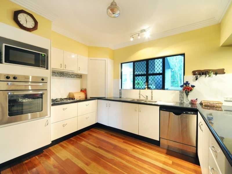 35 Riverview Drive, Mount Julian QLD 4800